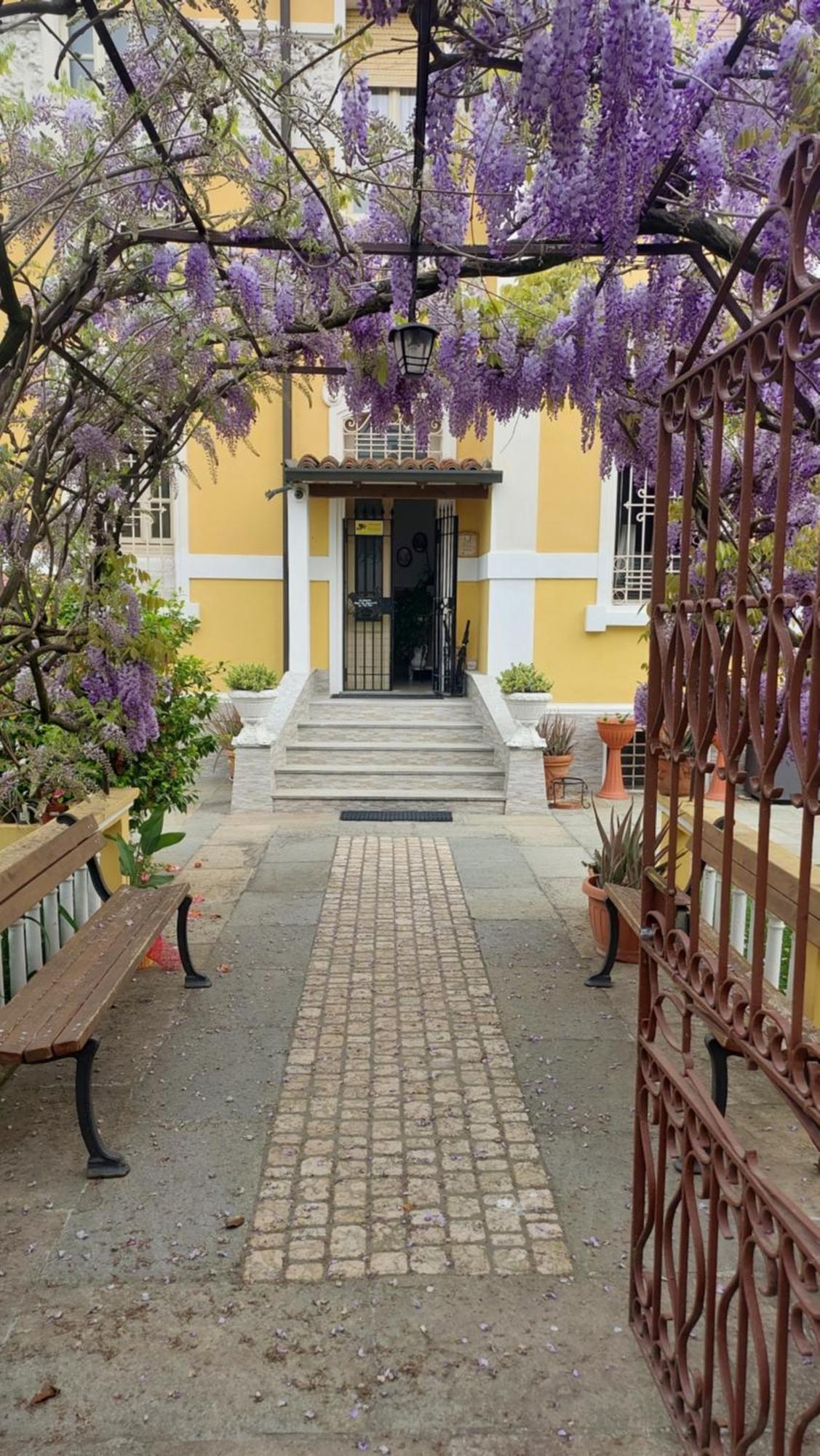Villa Lina Cremona Buitenkant foto